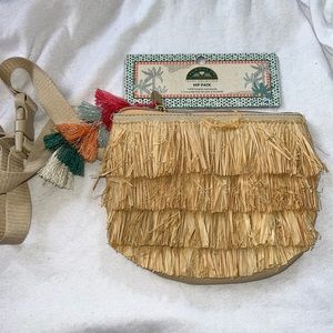 Fringe jungalow hip pack